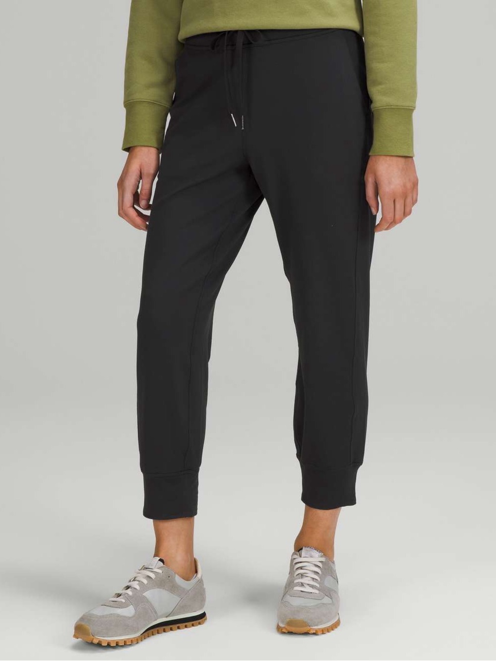 Lululemon Ready to Rulu High Rise Cropped Jogger
Black Size 14 W6BPVS